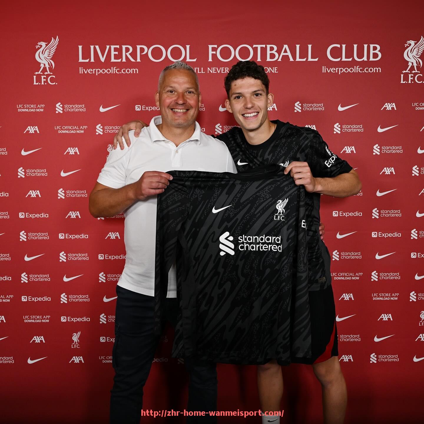 完美体育官方网站-西甲联赛月度赛程安排与球队战绩之间的相关性研究